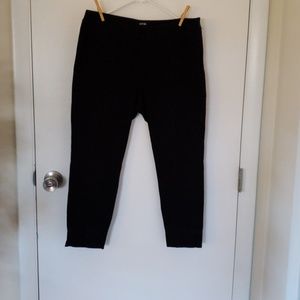 Apt 9 black capri
